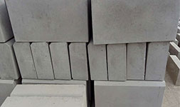 路沿石、流水石